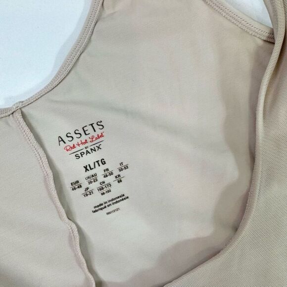 Assets Red Hot Label by Spanx Luxe & Lean Bodysuit XL Nude Open Bust Mid Thigh - Picture 3 of 8